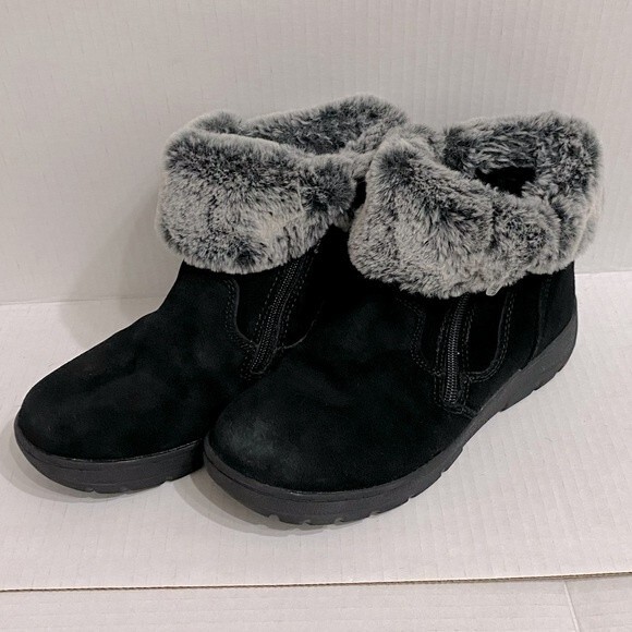 Khombu Women's Jessica Ankle Boots Faux Fur Shearling Lining-Size 6M - Picture 3 of 10